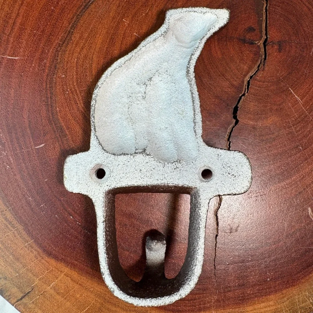 Foreside Home & Garden rustic cast